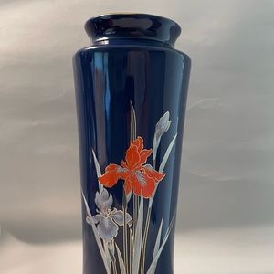 Japanese Cobalt Blue fine china iris floral vase with gold trim